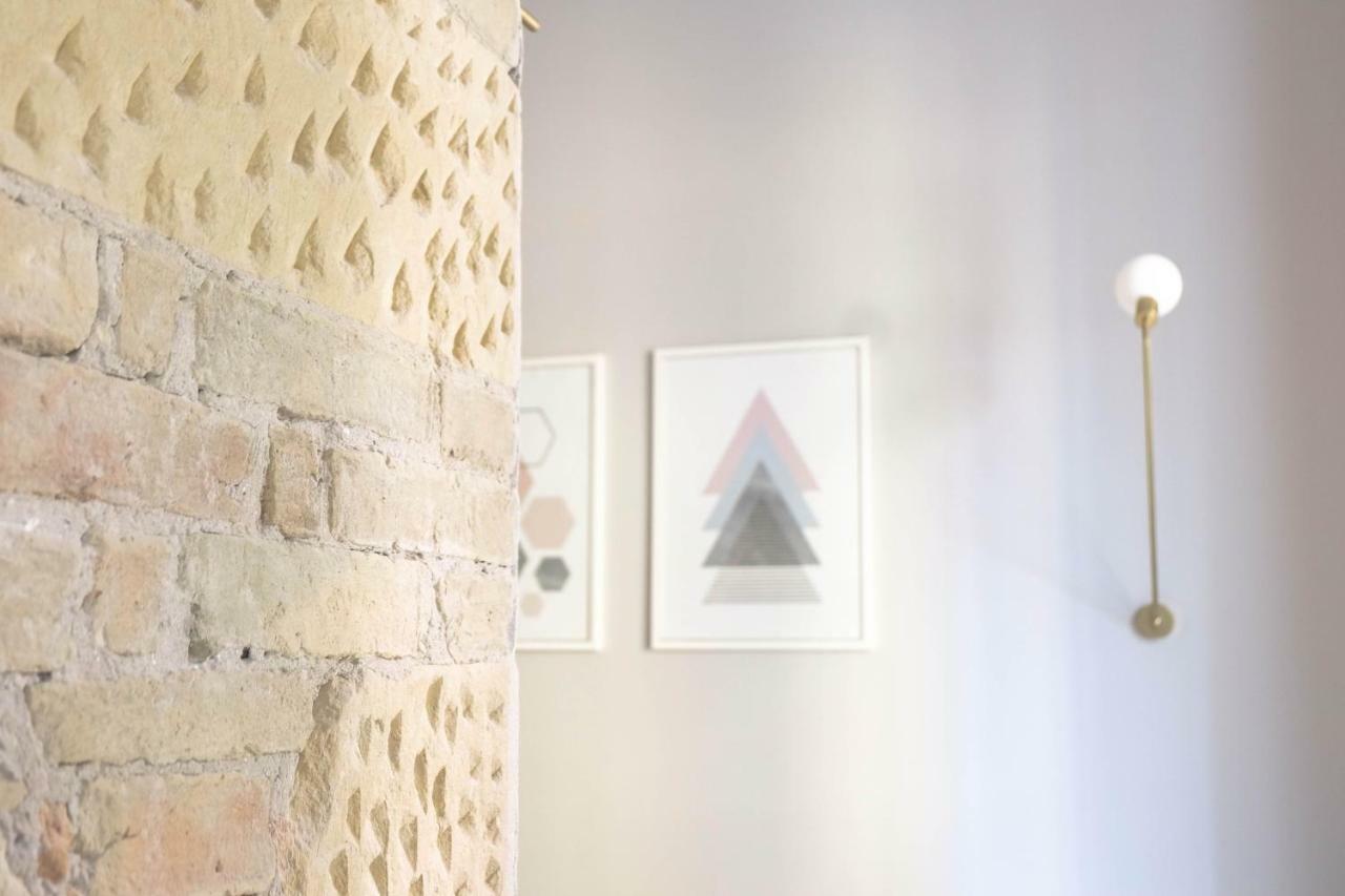 Orma Design Rooms - Historic Centre กาญารี ภายนอก รูปภาพ
